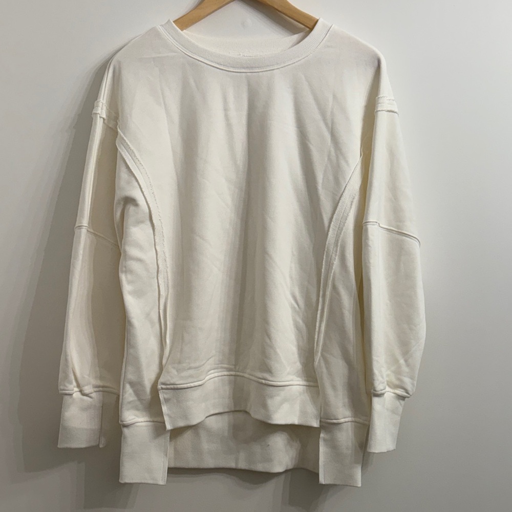 ⭐️NWOT off-white sweatshirt w/ side slit